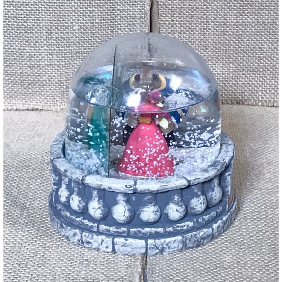 Vintage Ocean Spray Disney Beauty And The Beast Plastic Snow Globe Christmas - Picture 5 of 8